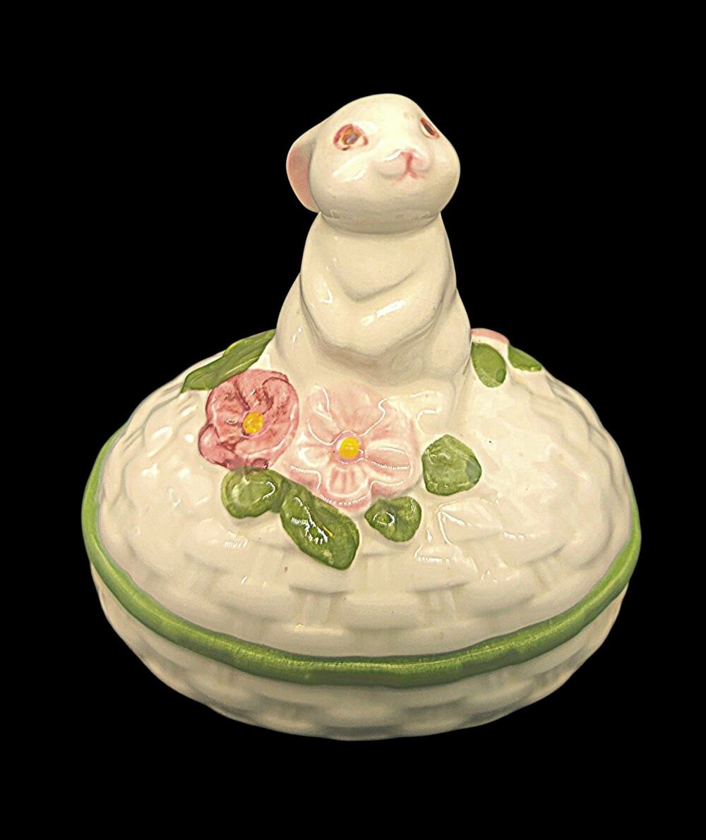 Vtg 1982 Avon Bunny Rabbit Ceramic Trinket Box Hand Painted In Brazil TRS